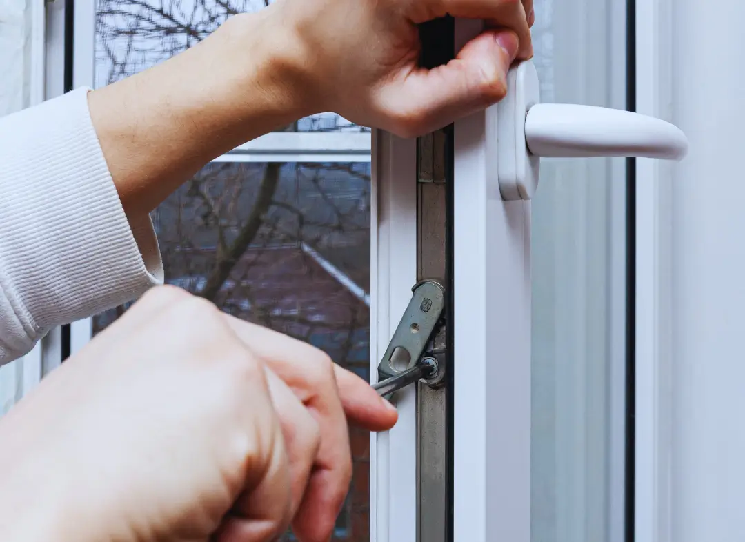 Réparation serrure de fenêtre Traînou